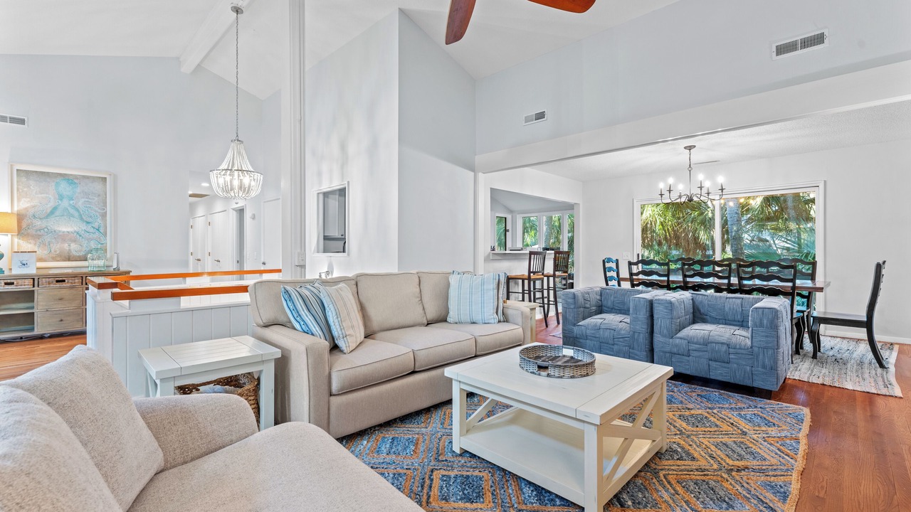 Photo of Livingroom in Oceanside