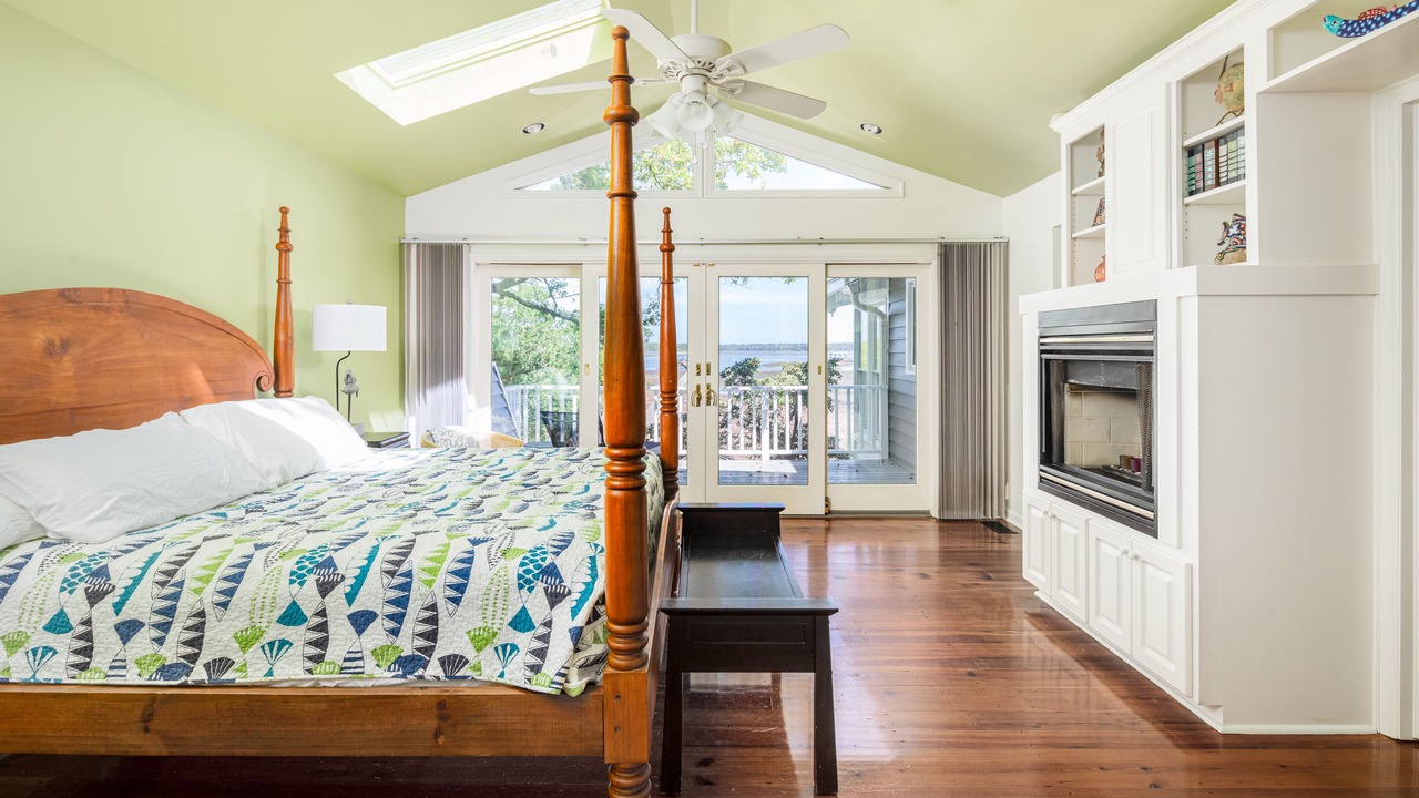 Photo of Bedroom in Folly Beach