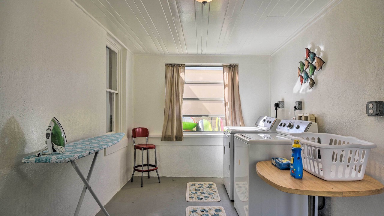 Photo of Bedroom in Treasure Island