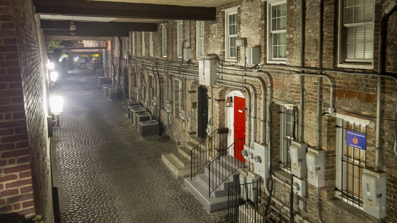 Photo of Others in Historic District - North