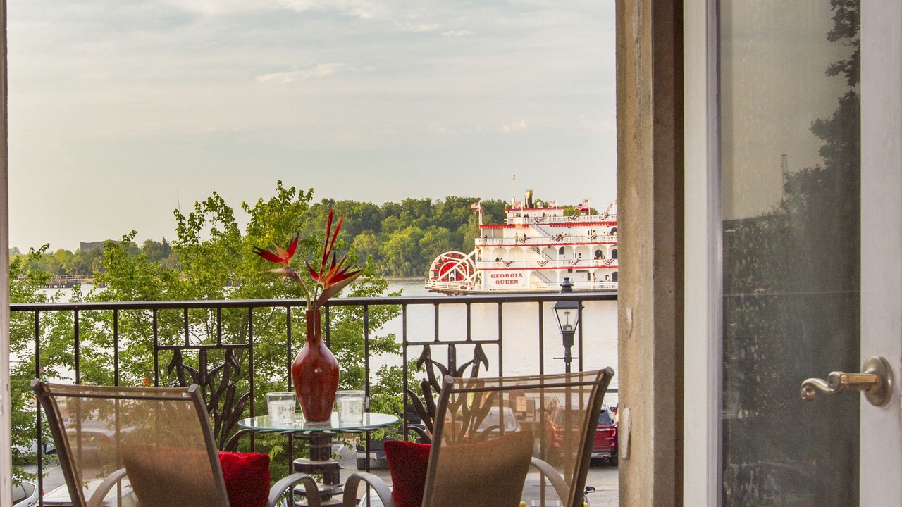 Photo of Patio Balcony in Historic District - North