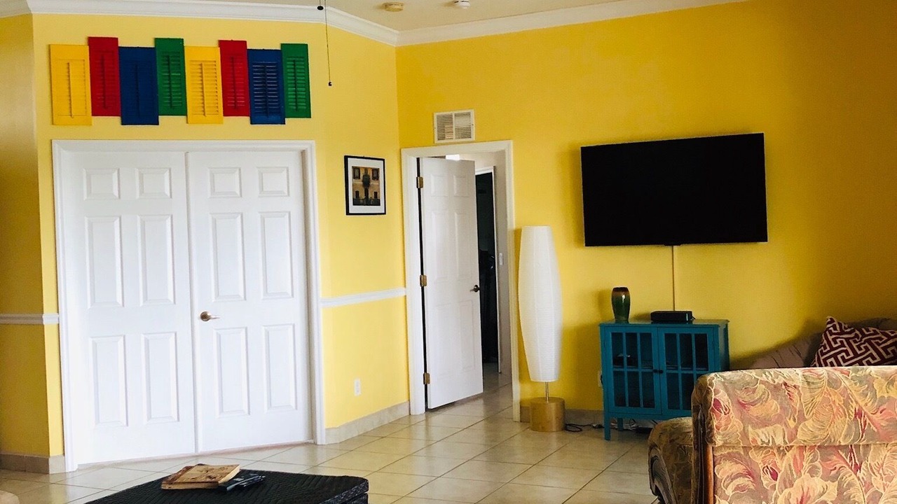 Photo of Livingroom in Trafalgar
