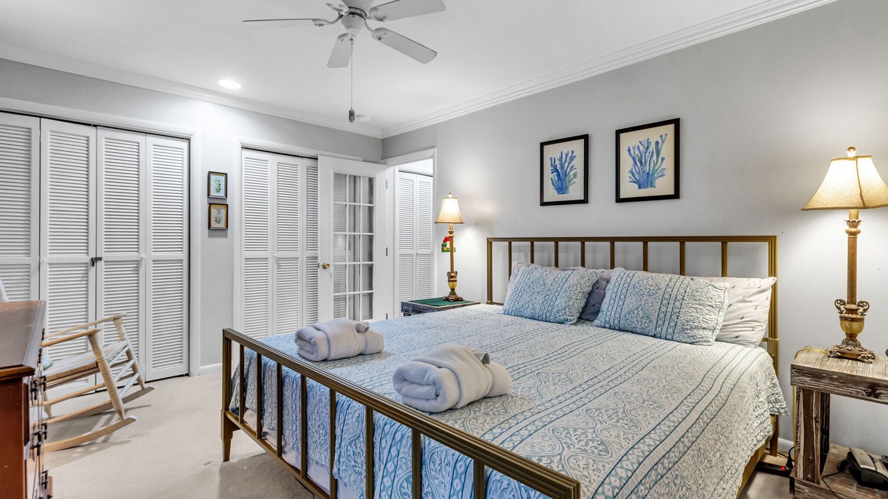 Photo of Bedroom in North Forest Beach