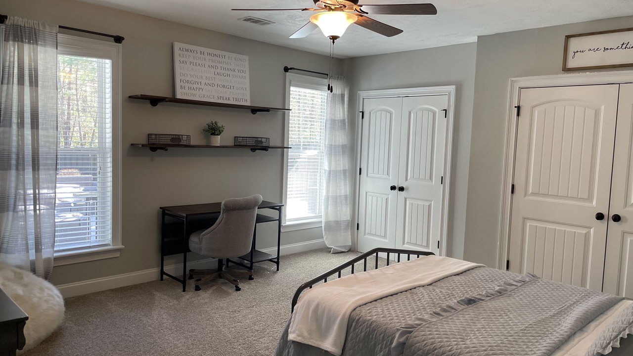 Photo of Bedroom in Riverwood Plantation