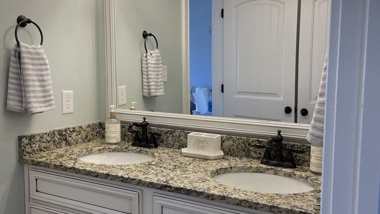 Photo of Bathroom in Riverwood Plantation