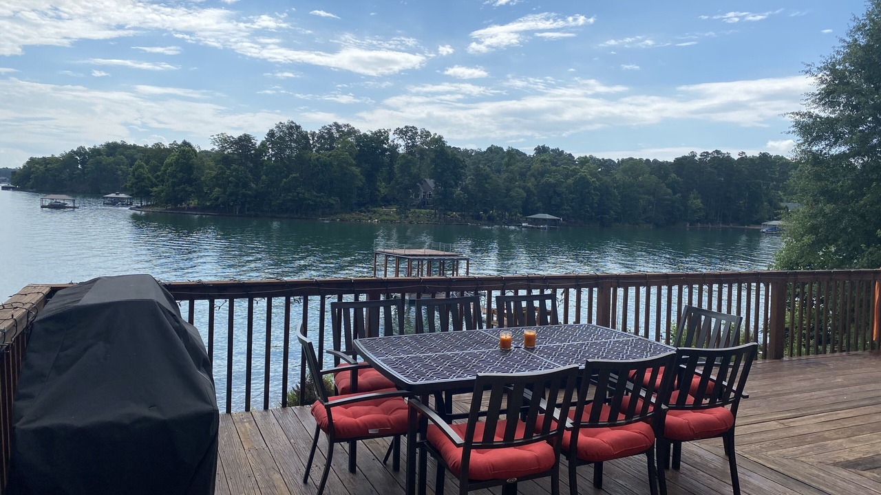Photo of Outdoor in Seneca