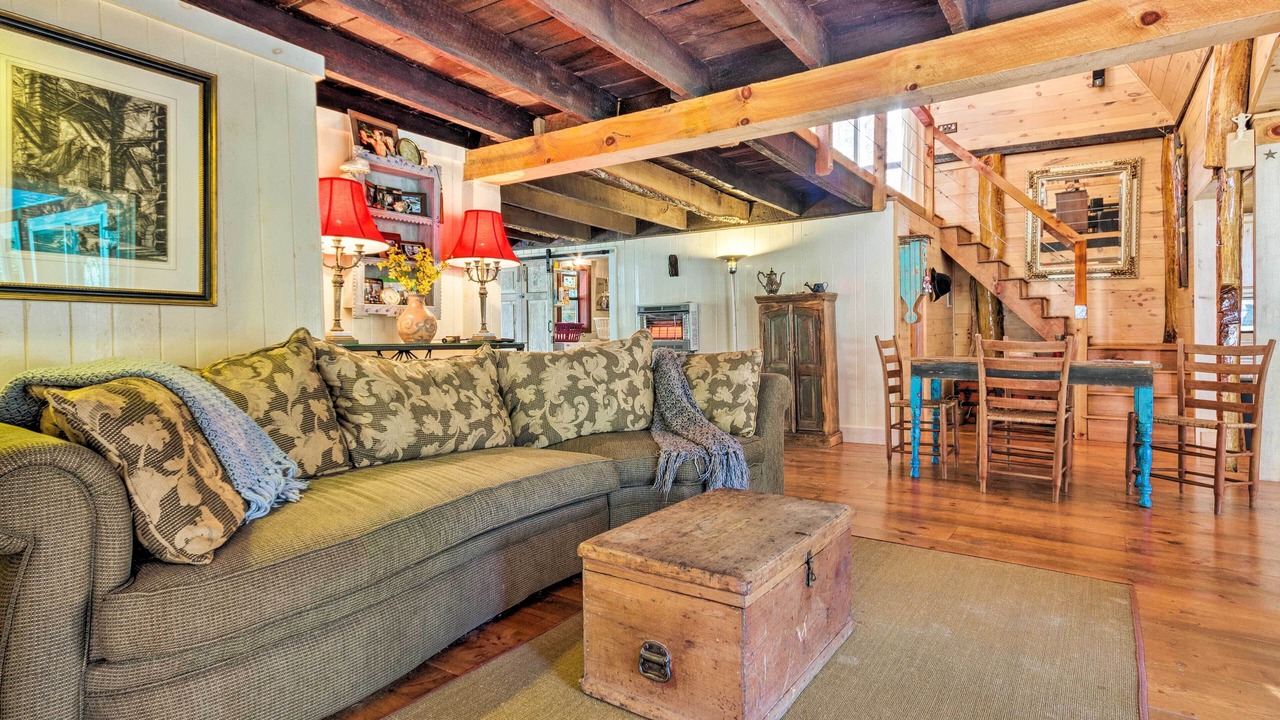Photo of Bedroom in Cullowhee