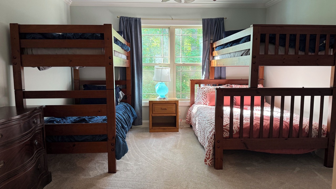 Photo of Bedroom in Seneca