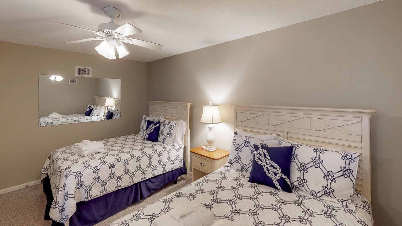Photo of Bedroom in Folly Field