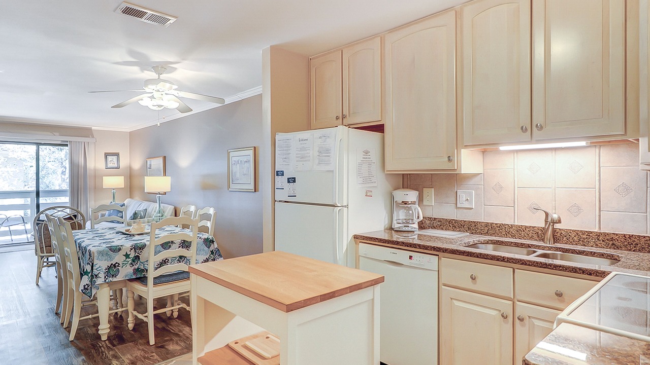 Photo of Kitchen in Folly Field