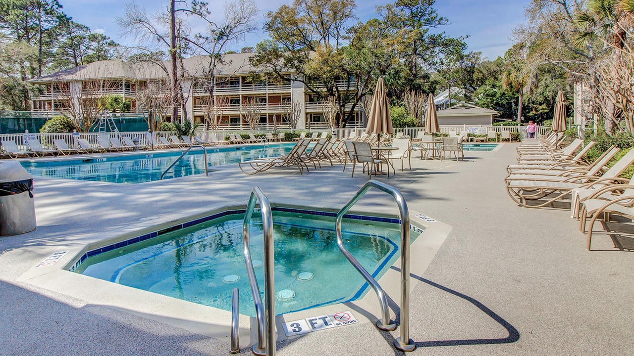 Photo of Outdoor in Folly Field