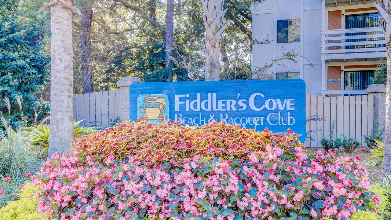 Photo of Outdoor in Folly Field