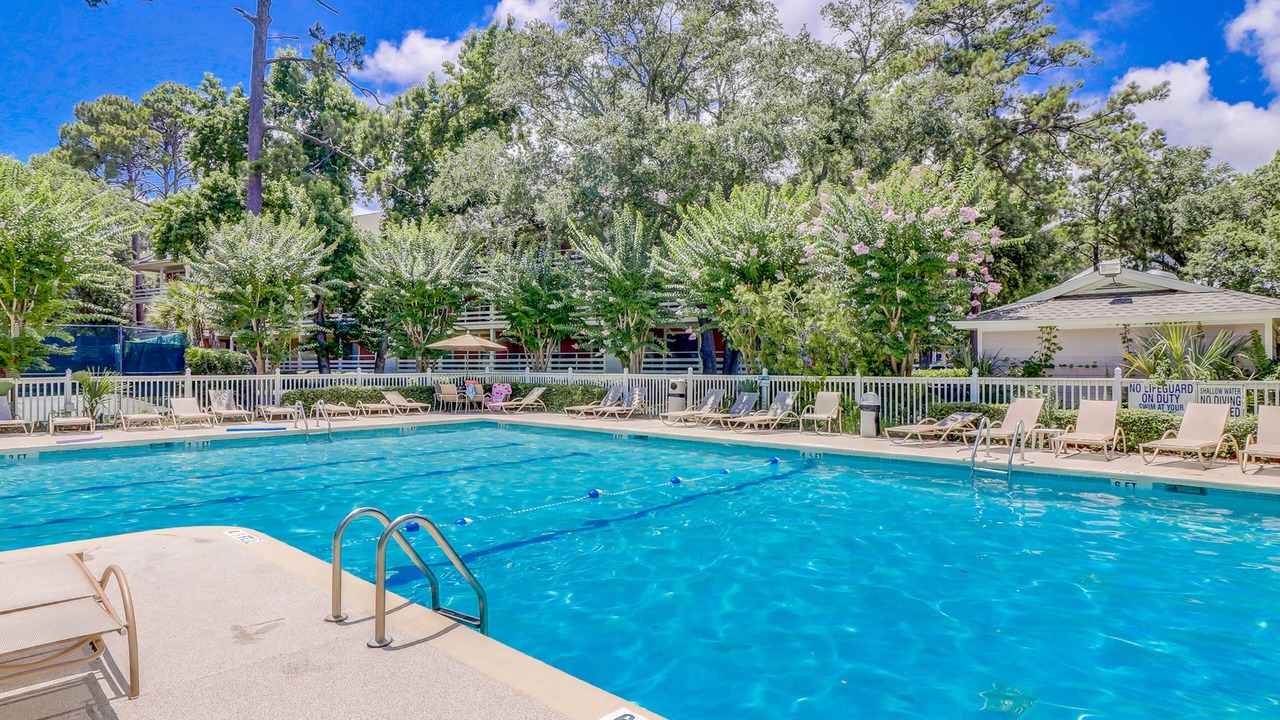 Photo of Outdoor in Folly Field