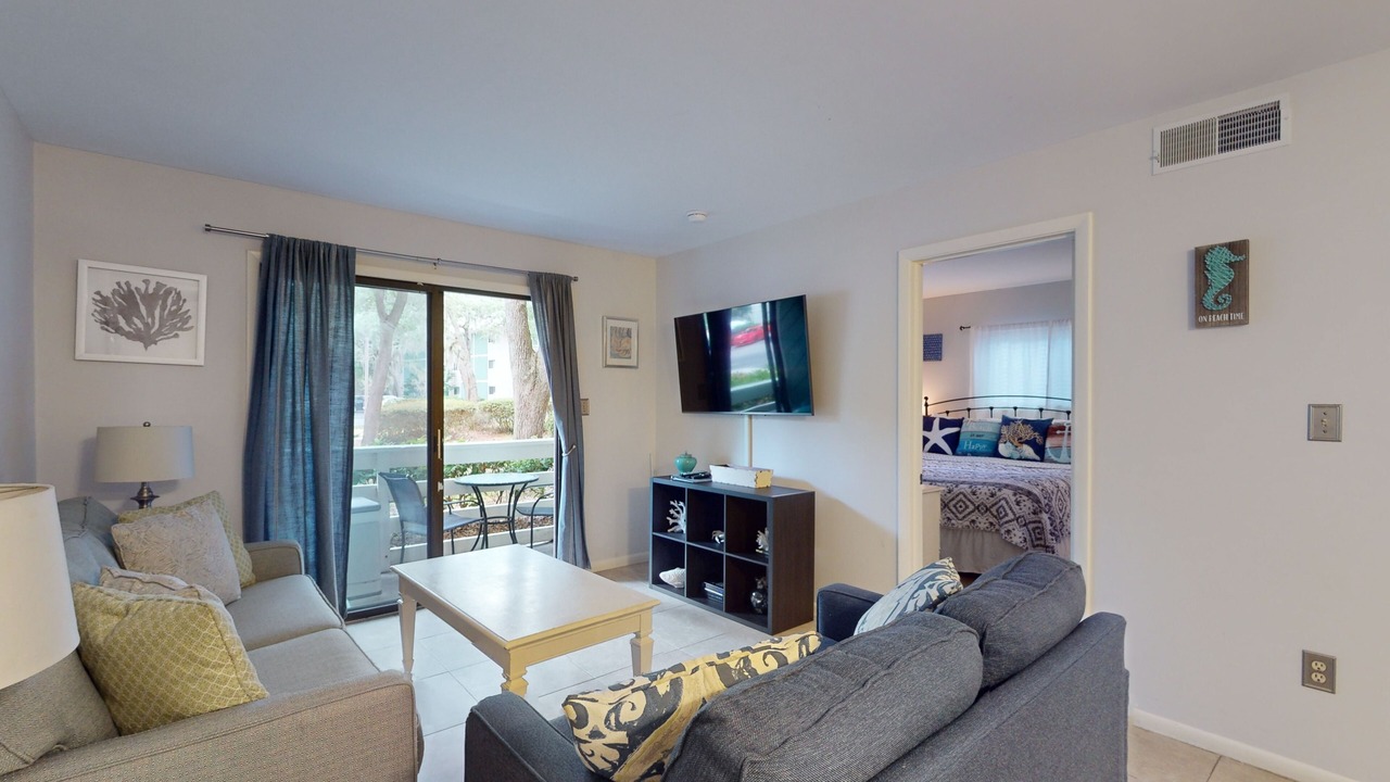 Photo of Livingroom in Folly Field