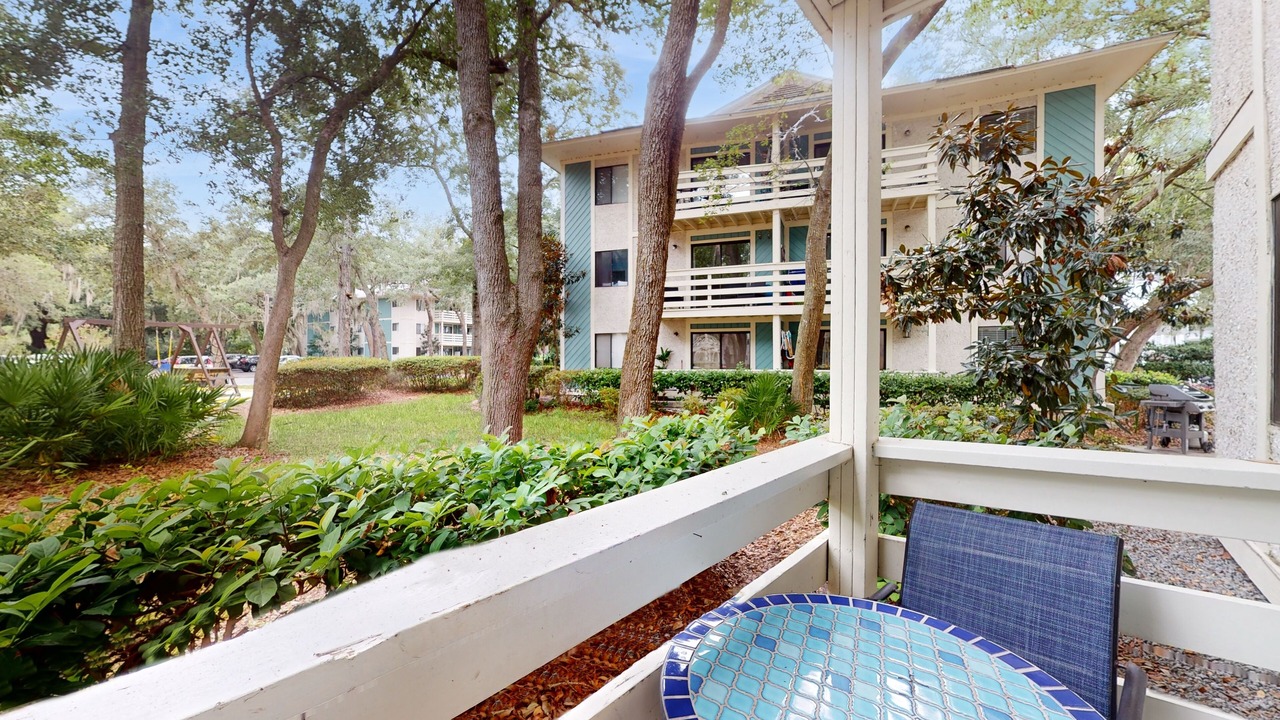 Photo of Outdoor in Folly Field