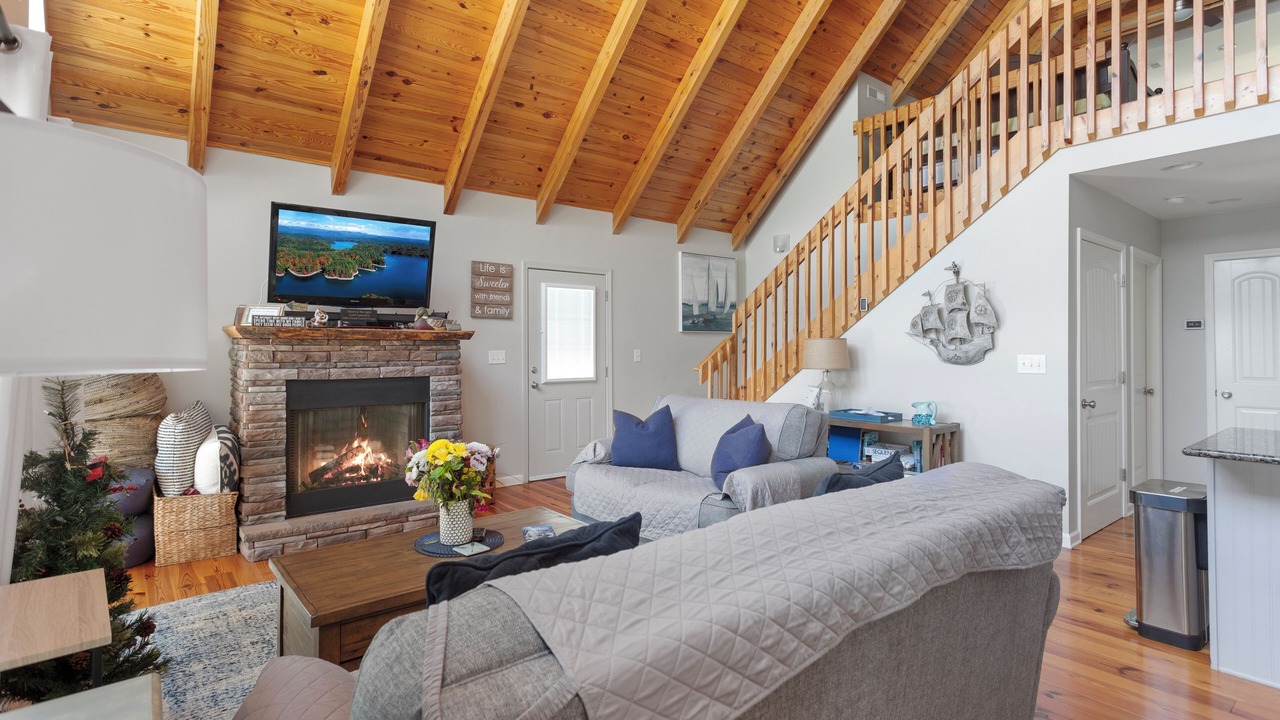 Photo of Livingroom in Seneca