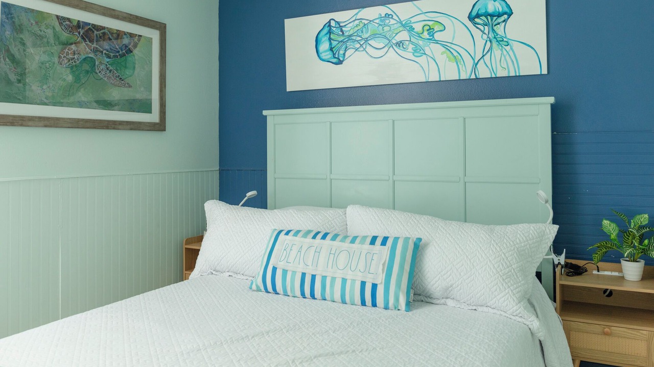 Photo of Bedroom in Dune Crest