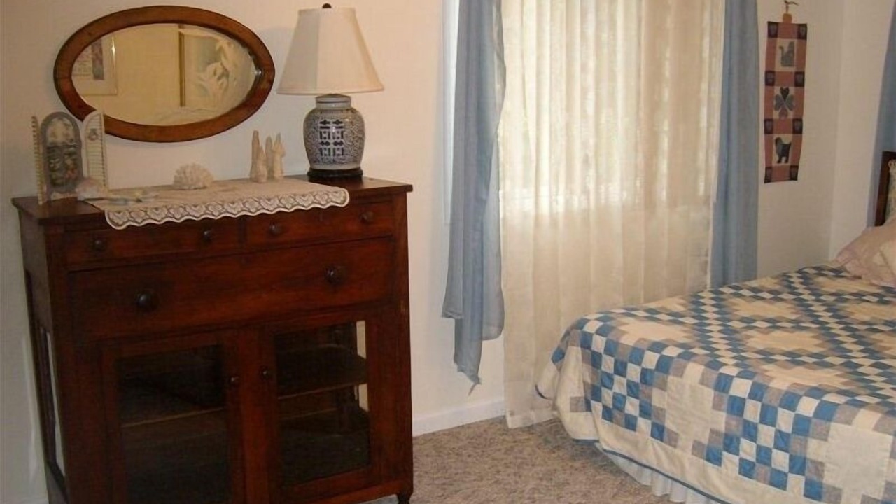 Photo of Bedroom in Seneca