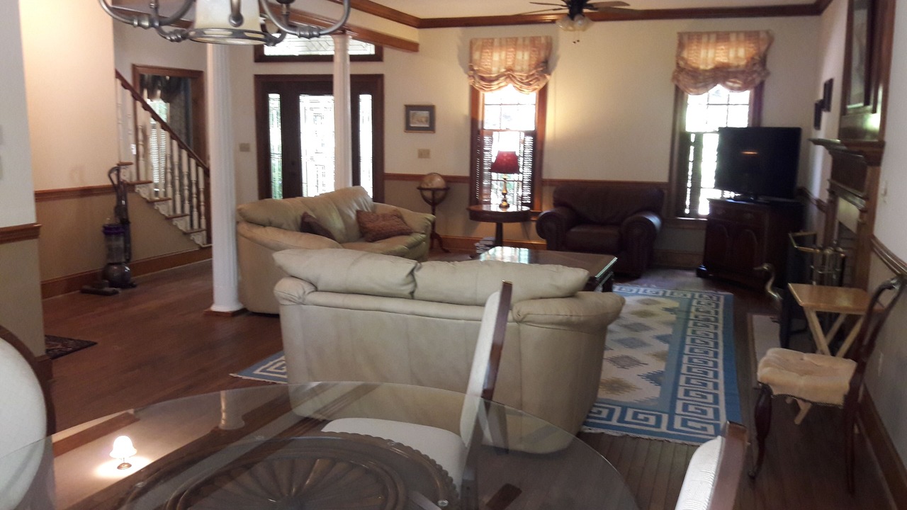 Photo of Livingroom in Seneca