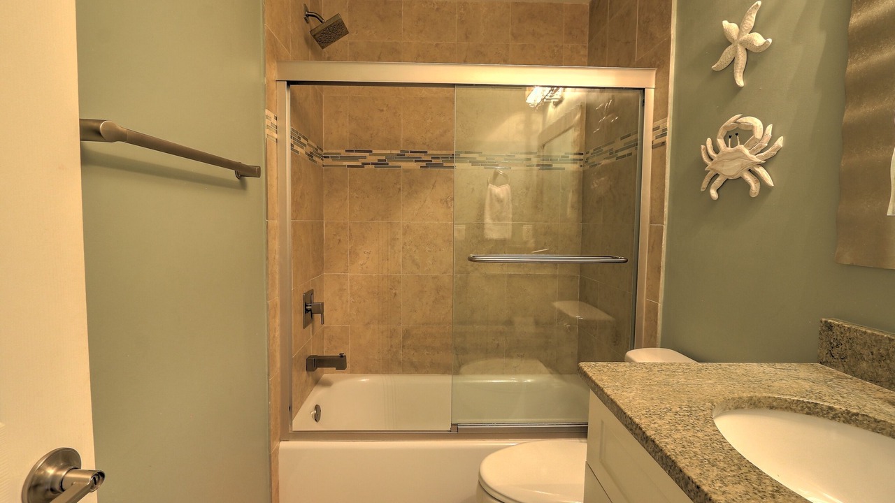 Photo of Bathroom in Folly Field