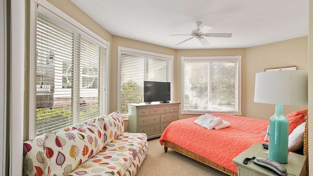 Photo of Bedroom in North Forest Beach