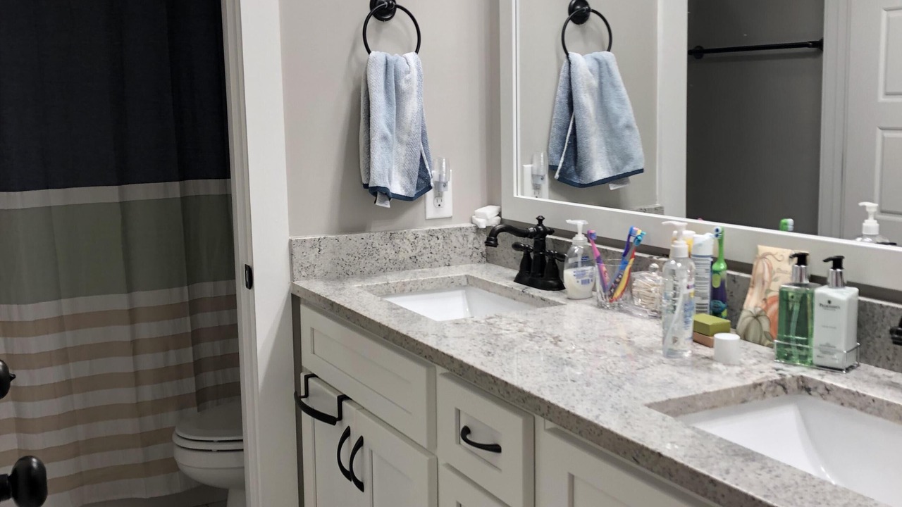 Photo of Bathroom in Riverwood Plantation