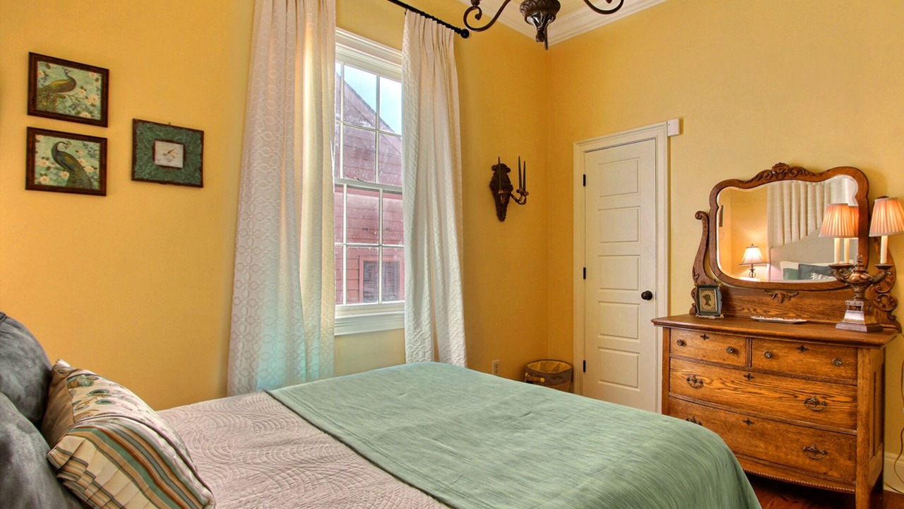 Photo of Bedroom in Hitch Village - Fred Wessels Homes
