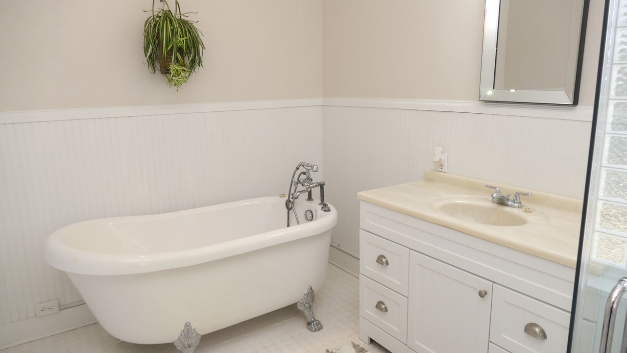 Photo of Bathroom in Tybee Island