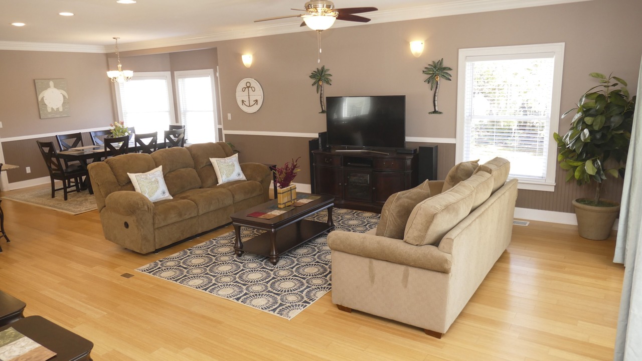 Photo of Livingroom in Tybee Island