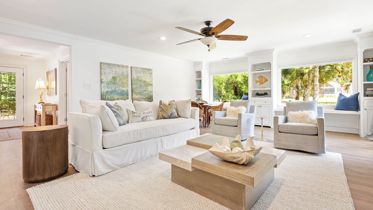 Photo of Livingroom in Sea Pines