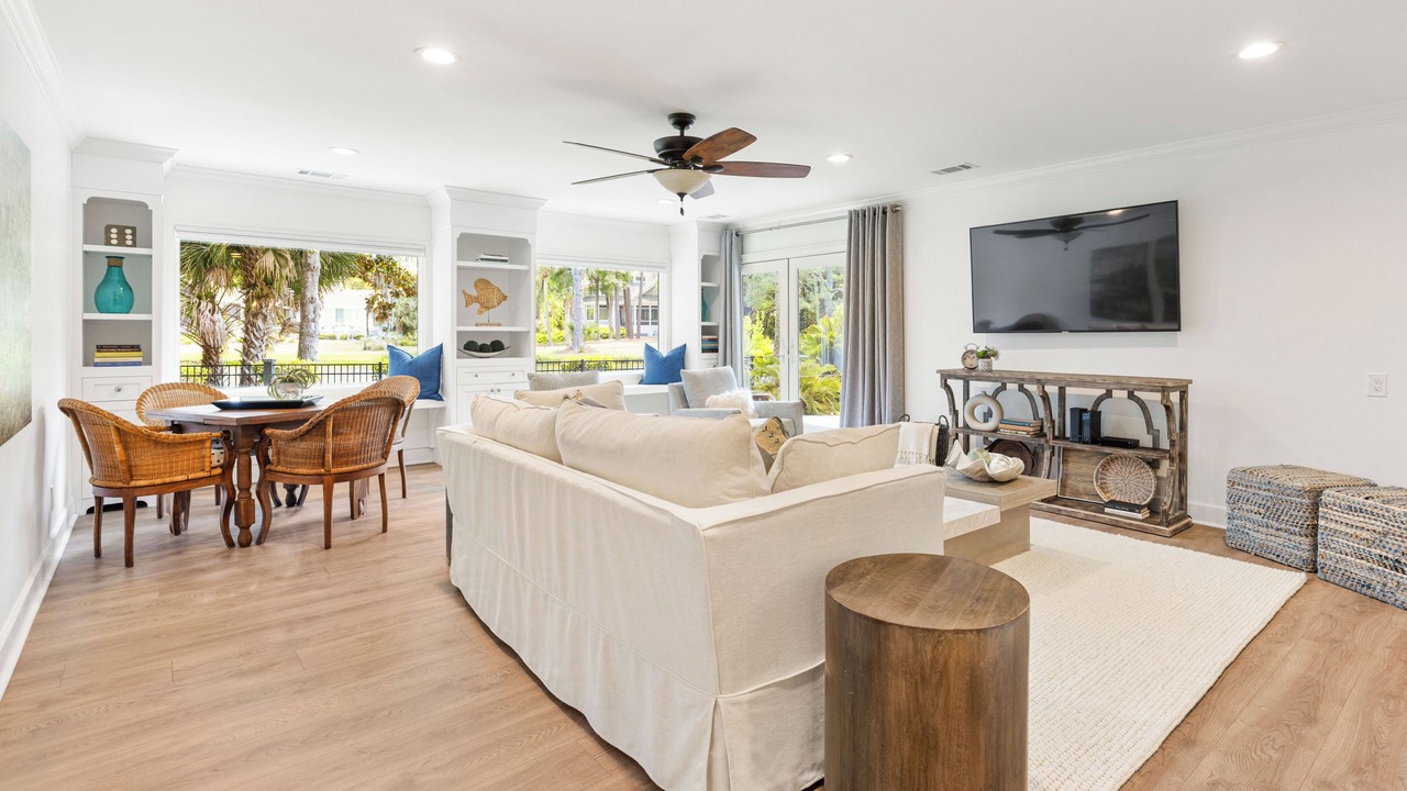 Photo of Livingroom in Sea Pines