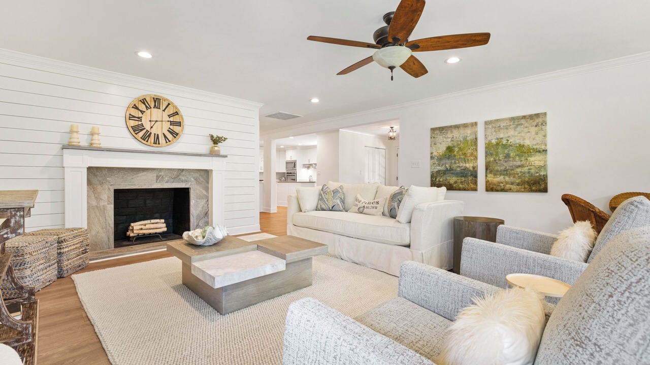 Photo of Livingroom in Sea Pines