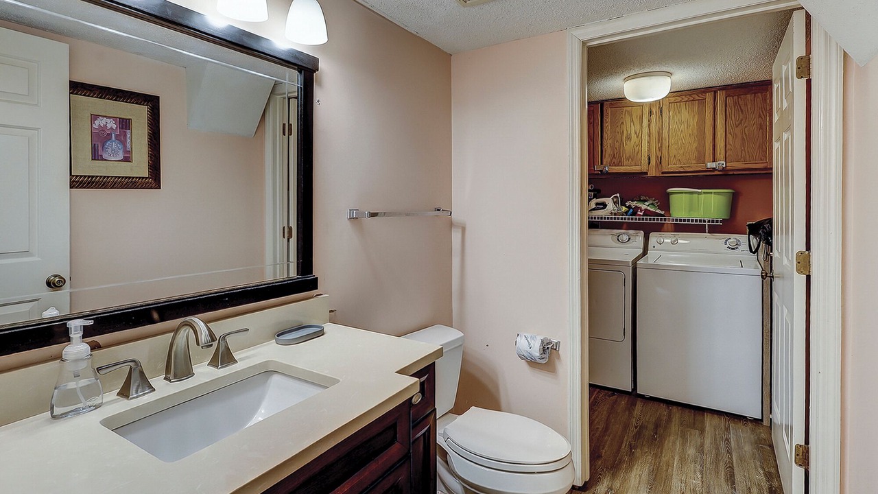 Photo of Bedroom in Shipyard Plantation