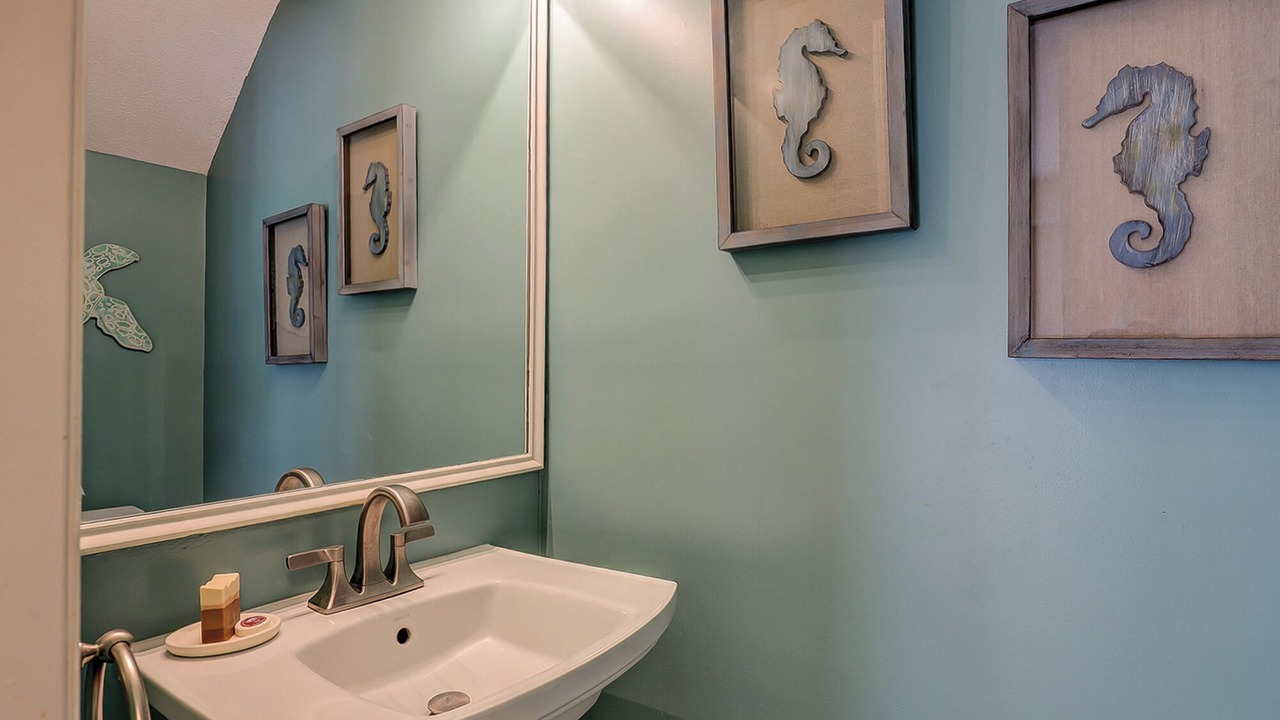 Photo of Bedroom in Shipyard Plantation