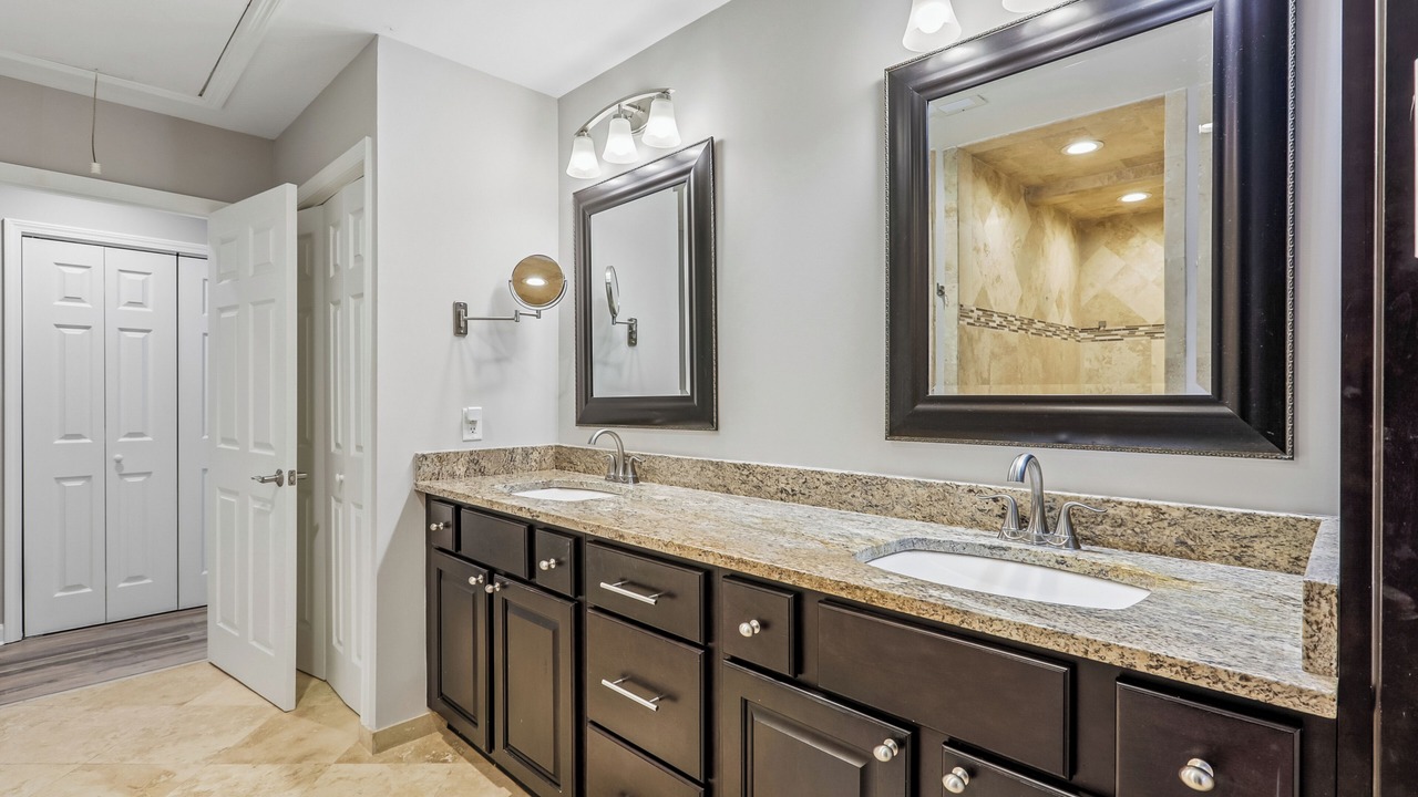 Photo of Bathroom in Heritage Woods