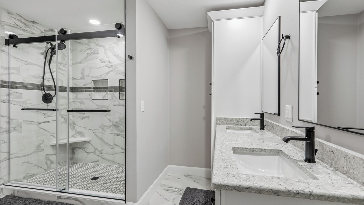 Photo of Bathroom in Heritage Woods