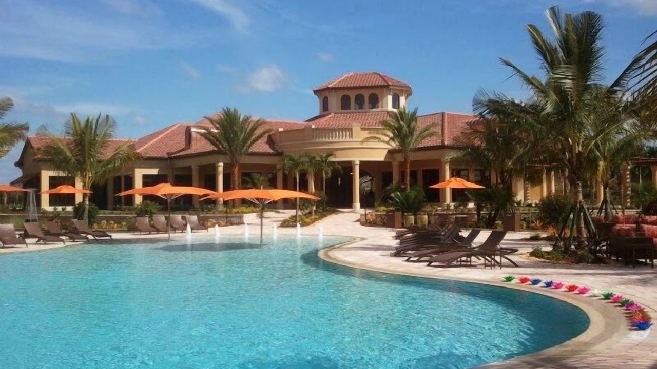 Photo of Outdoor in Naples