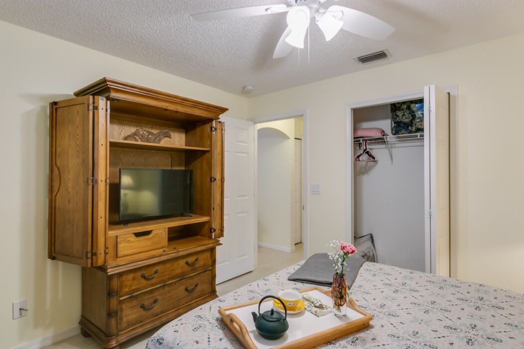 Photo of Bedroom in Vero Lake Estates
