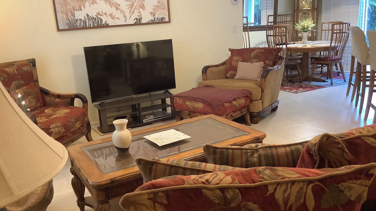 Photo of Livingroom in Vero Lake Estates