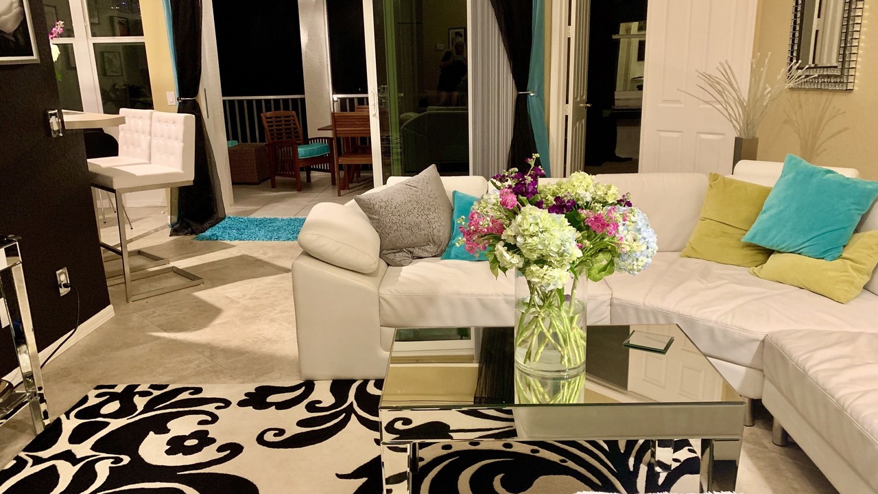 Photo of Livingroom in Naples
