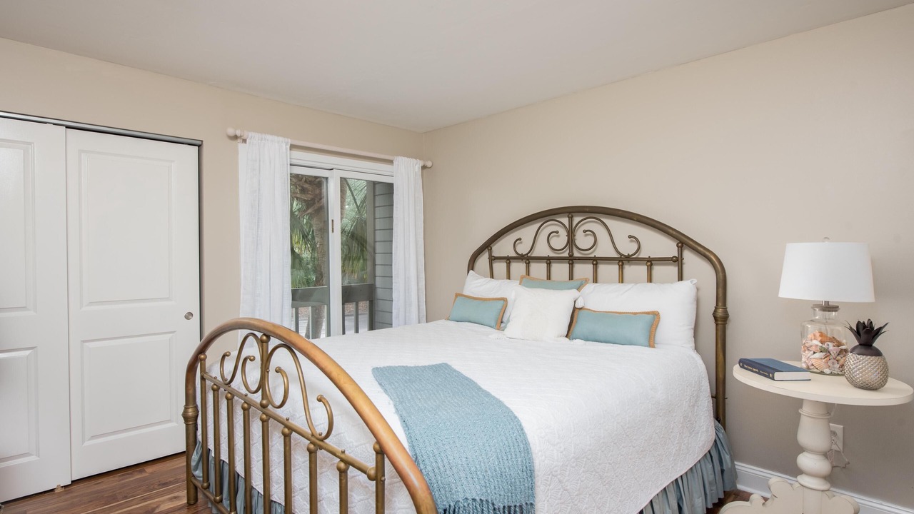 Photo of Bedroom in Seabrook Island