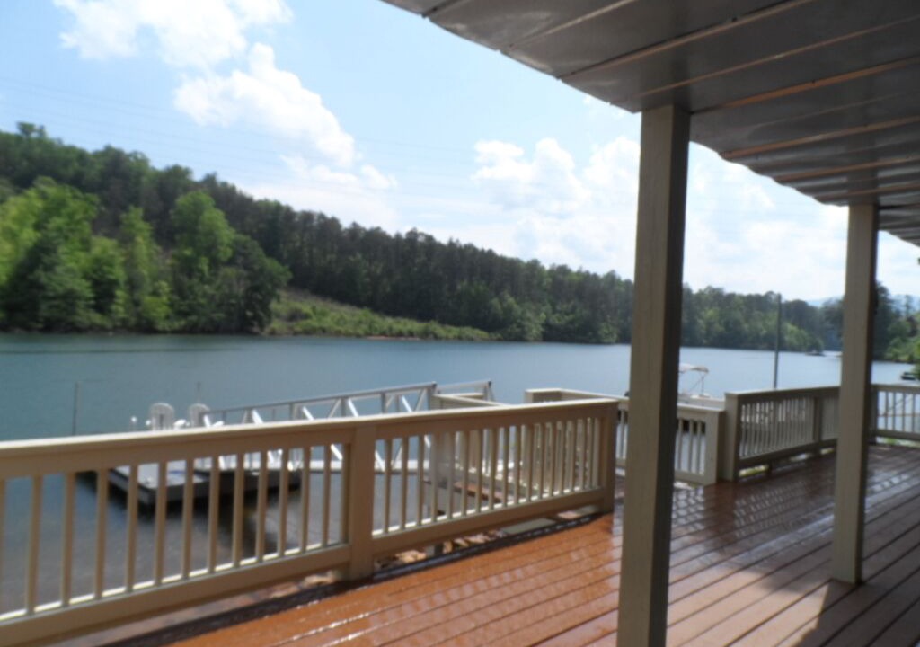 Photo of Patio Balcony in Robbinsville