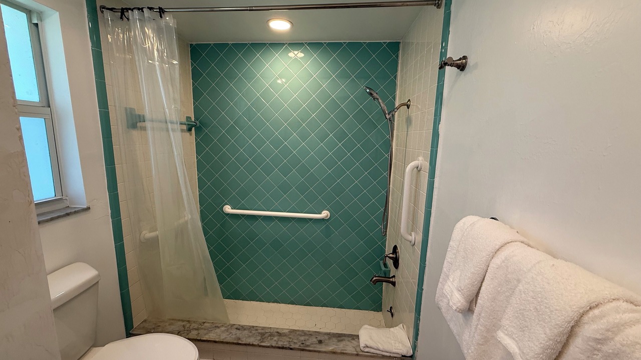 Photo of Bathroom in Tradewinds