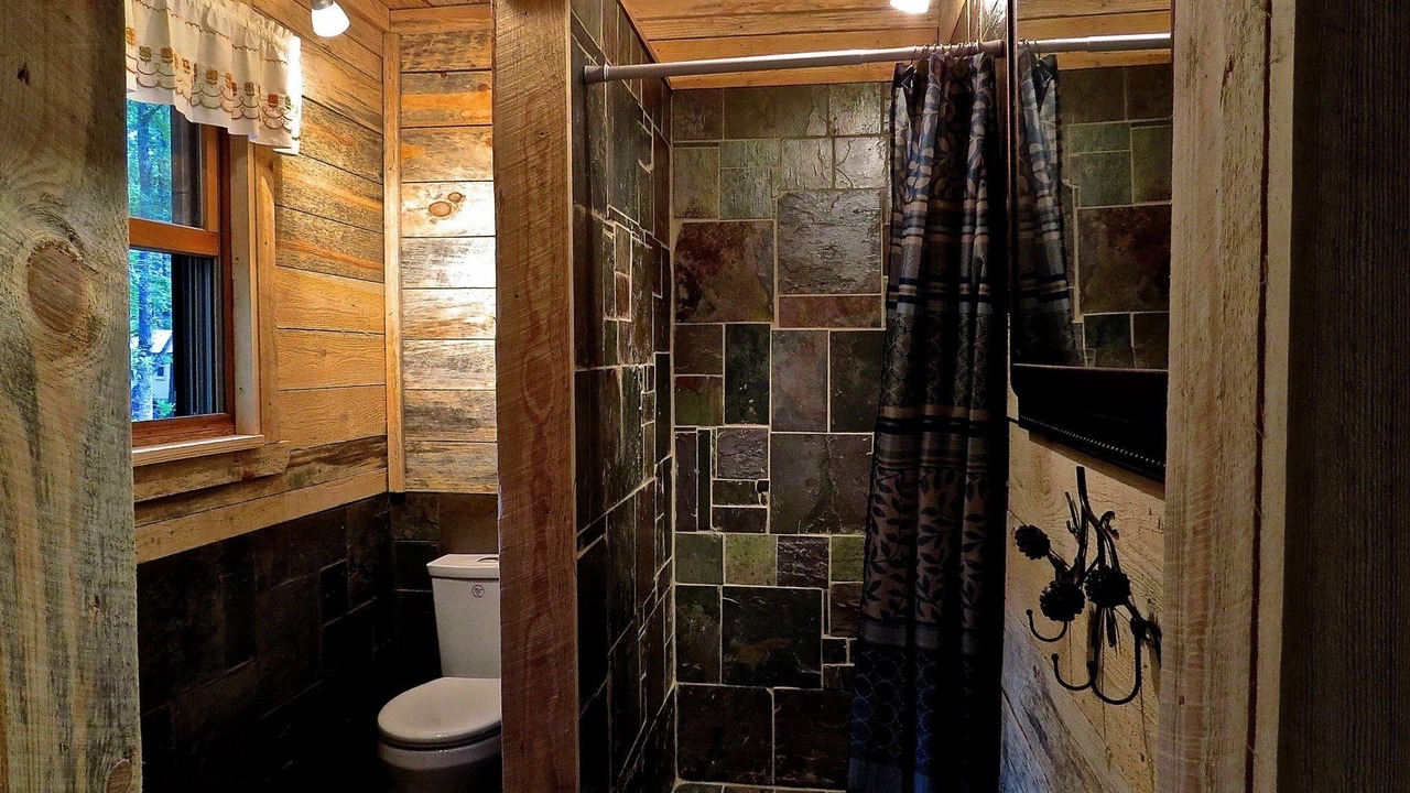 Photo of Bathroom in Cleveland