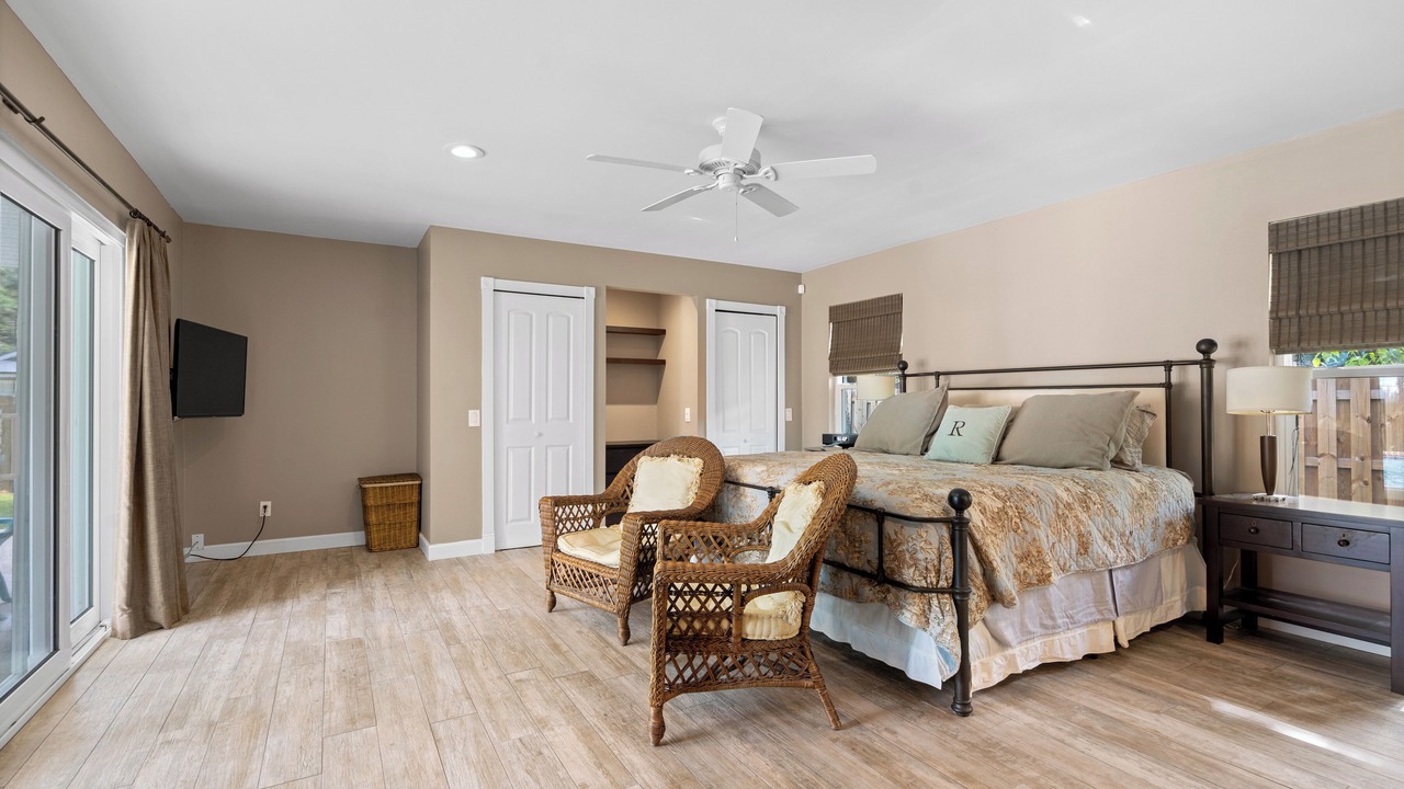 Photo of Bedroom in Central Beach