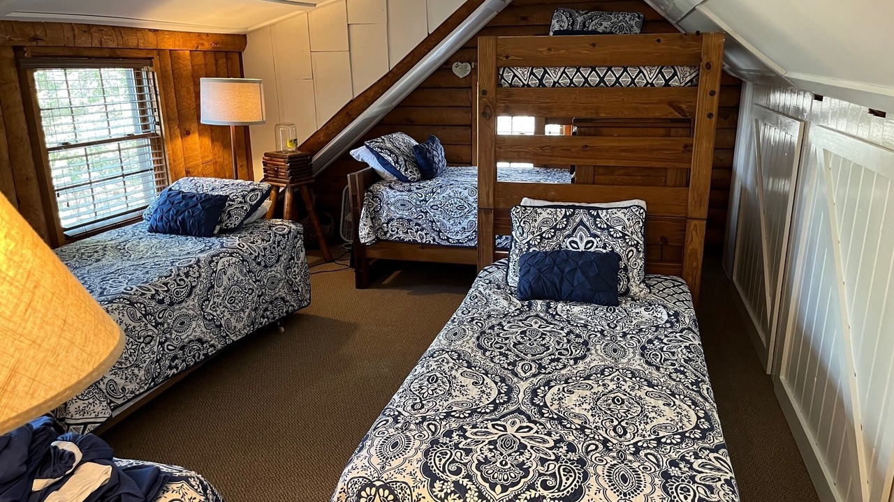 Photo of Bedroom in West Union