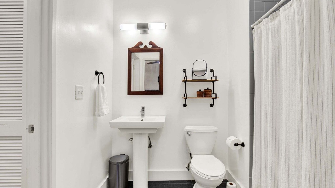 Photo of Bathroom in Historic District - North