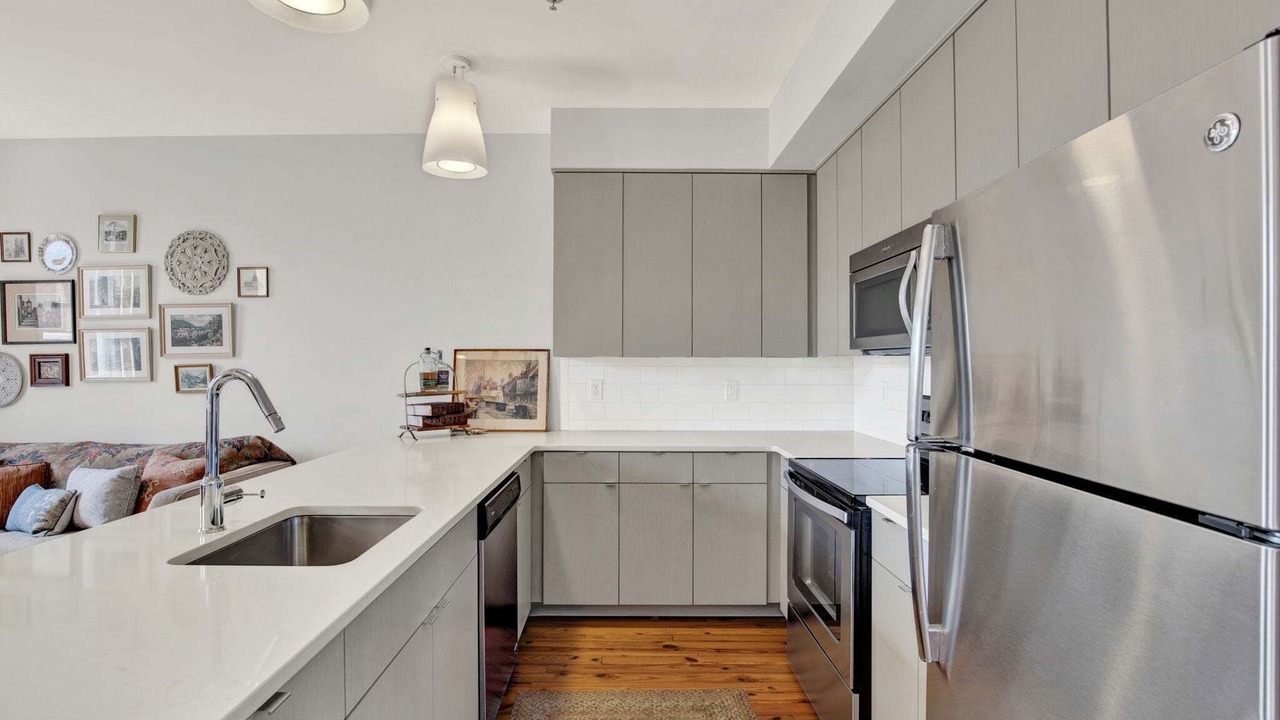 Photo of Kitchen in Historic District - North