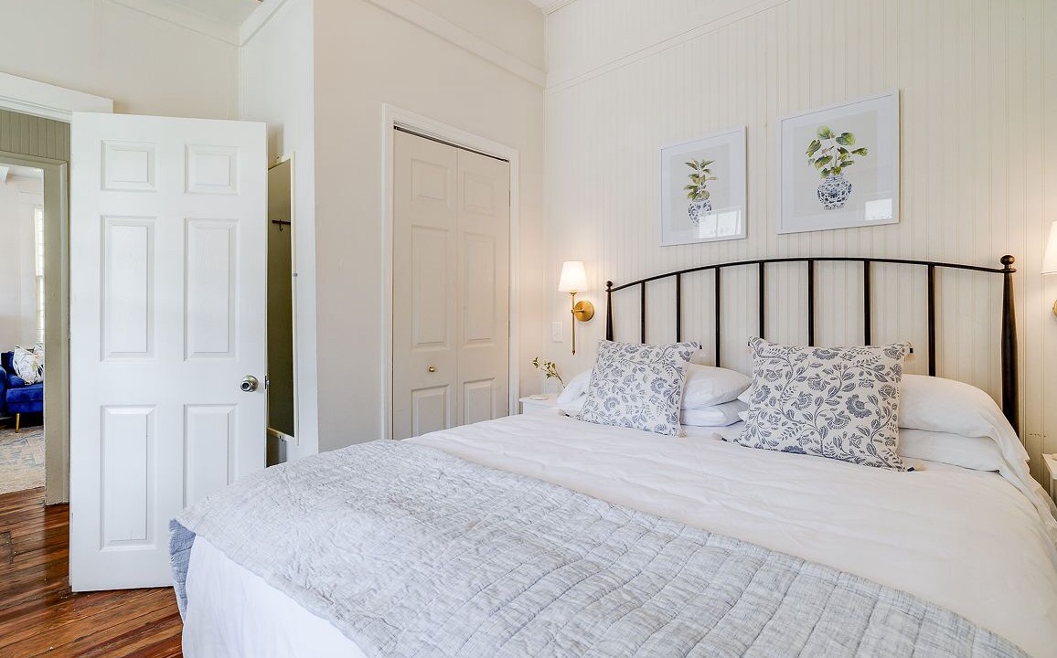 Photo of Bedroom in Savannah Victorian District