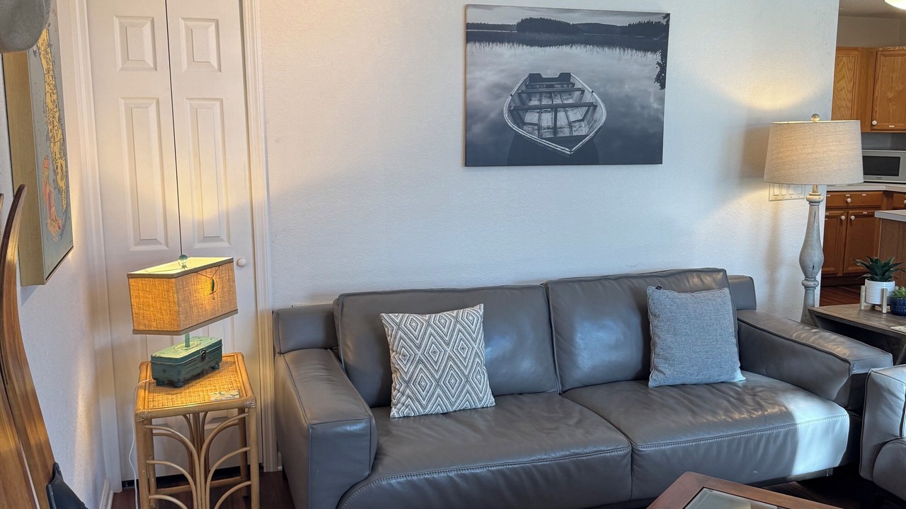 Photo of Livingroom in Fedhaven